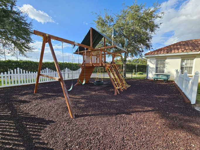 Children's area 2, Th211bd Tuscan Hills 4 Bed 4 Bedroom Home, Polk