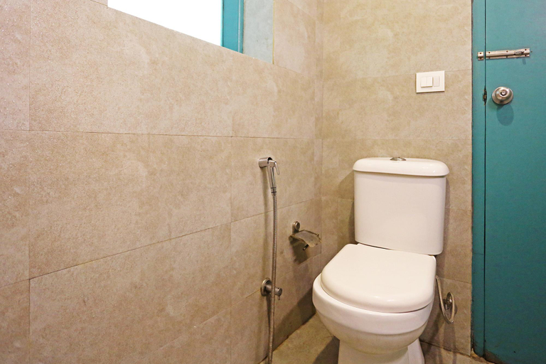 Bathroom 4, FabHotel The Runner, Gurgaon