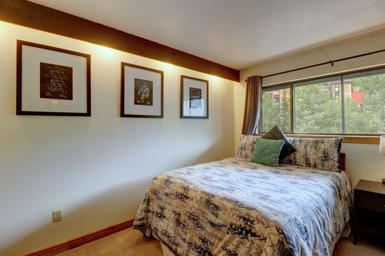 Room 2, Cj308 Copper Junction 1 Bedroom Condo, Summit
