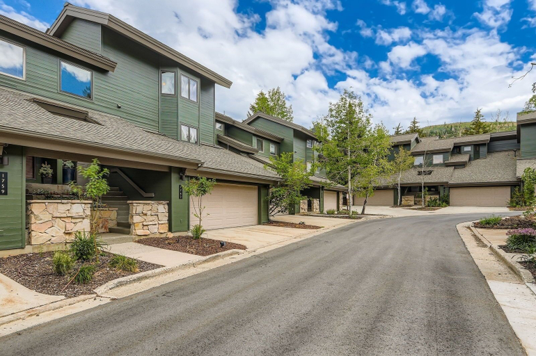 Exterior 2, 1763 Lakeside Getaway At Deer Valley! 3 Bedroom Home, Summit