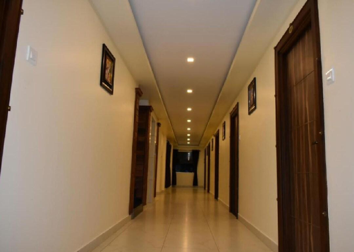 Others 4, Sree Ganesh Inn, Dindigul