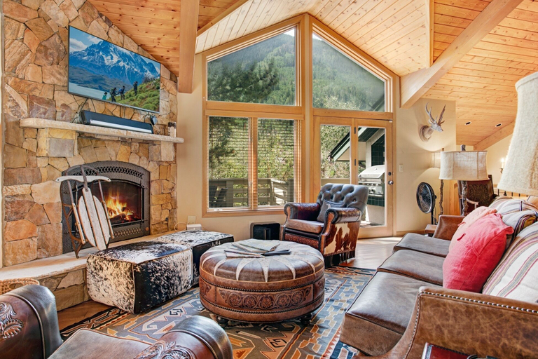 Primary image, 4515 Bighorn Road 4 Bedroom Home, Eagle