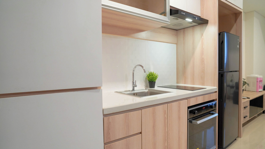 Others 4, Spacious And Homey Studio At Cleon Park Apartment, East Jakarta