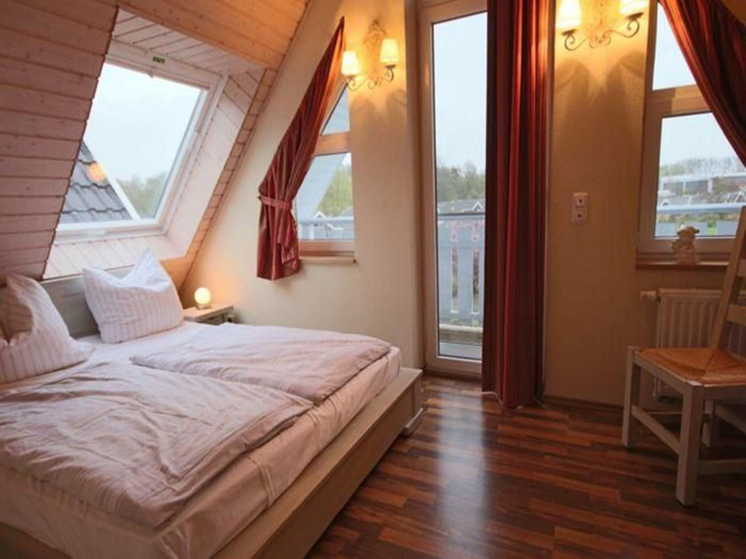 Bedroom 2, liebevoll eingerichtetes Appartement, Mecklenburgische Seenplatte
