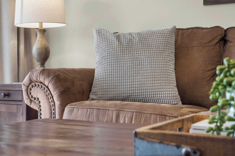 Living area 4, Premiere Pointe Golf Discounts, Taney