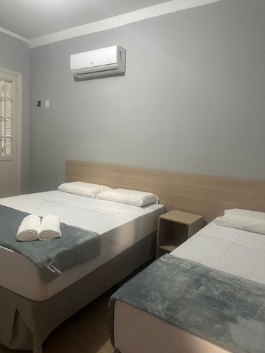 Room 3, Unity Hotel - Santos, Santos