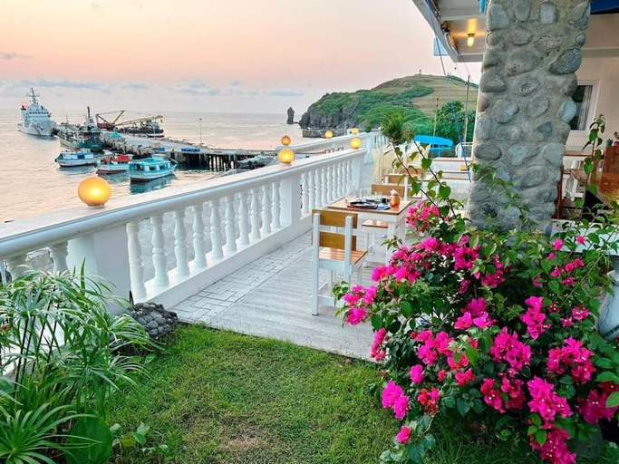 Others 5, Shanedel’s Inn & Café, Basco