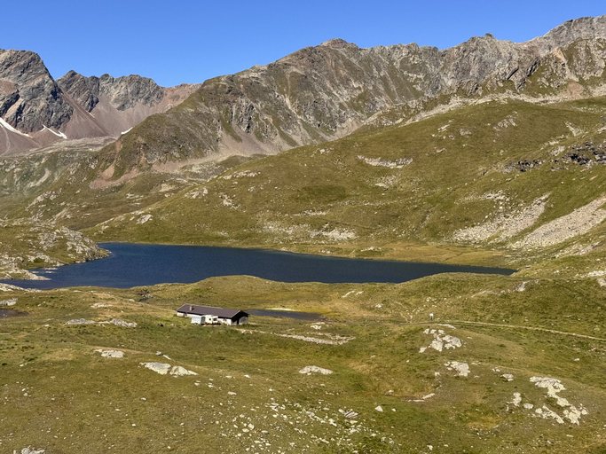 Hiking, Antica Foresteria Karolingia, Brescia
