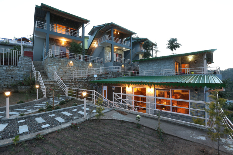 Exterior & Views 2, THE MOKSH ECO INN, Nainital