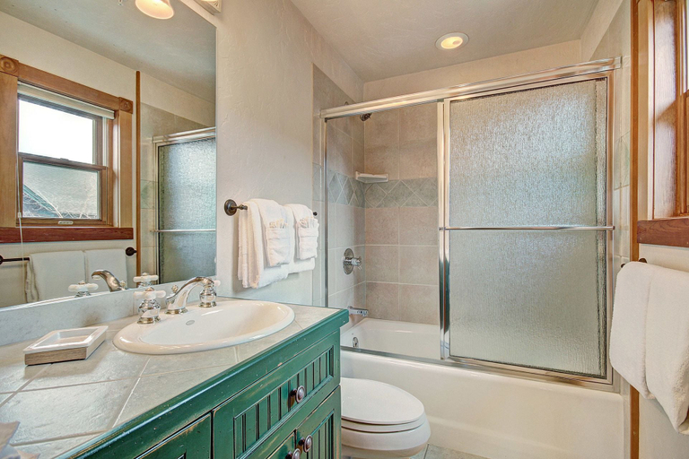 Bathroom 4, River Run Mill Creek Combo by RedAwning, Summit