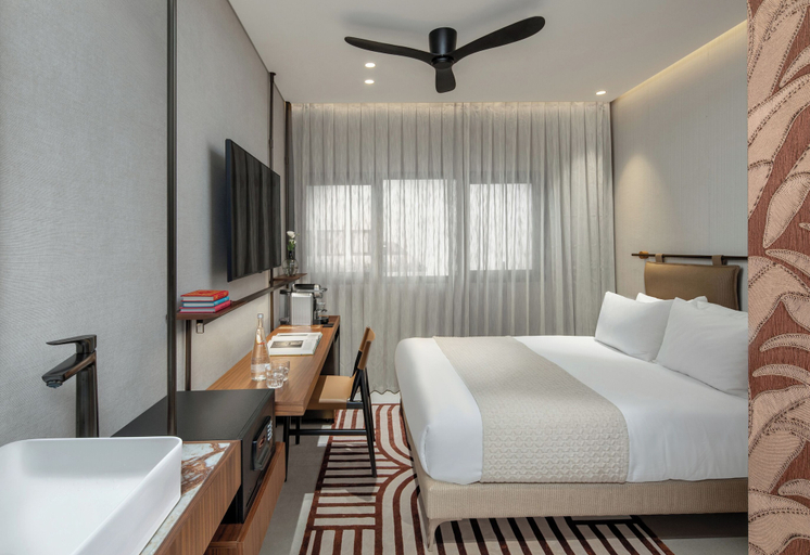 Room 2, Metro Hotel Herzliya