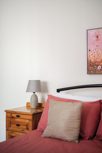 Room 5, Spacious & Cosy APT - Msida Uni Heights