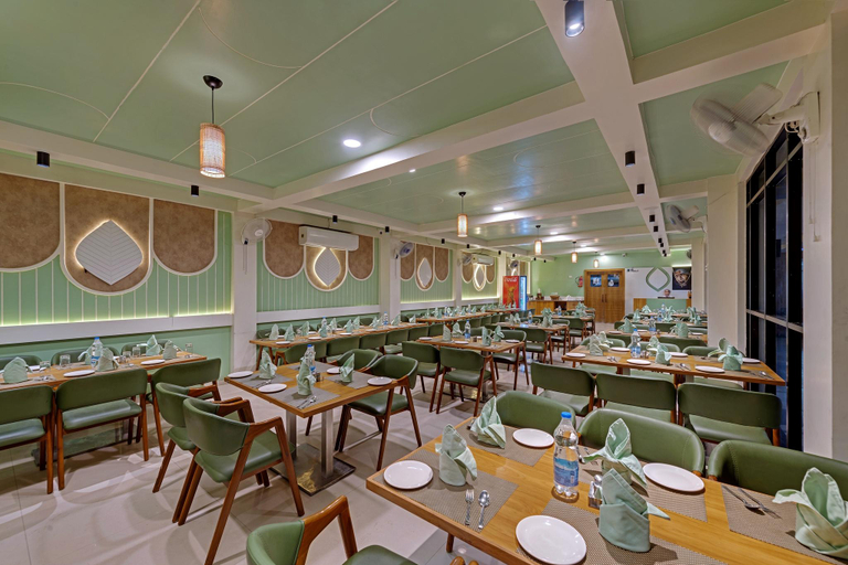 Food & Drinks 5, Hotel Sai Inn at Statue Of Unity, Narmada