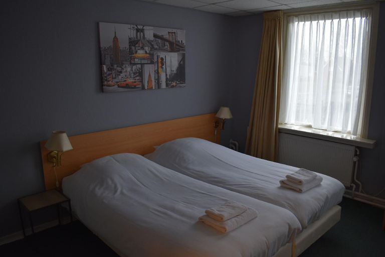 Bedroom 3, Hotel Schimmel, Woudenberg