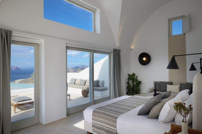 Bedroom 5, Omna Caldera Suites, South Aegean