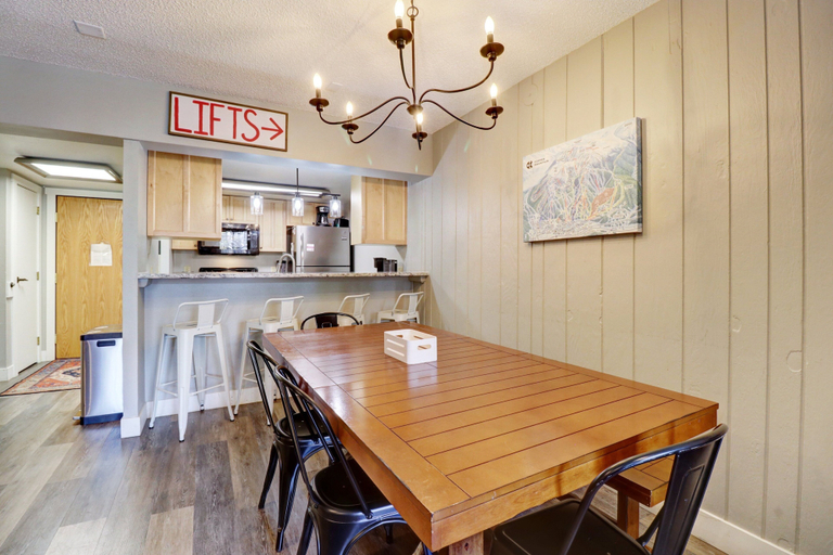 Dining 5, Cm325 Copper Mtn Inn 3 Bedroom Condo by RedAwning, Summit