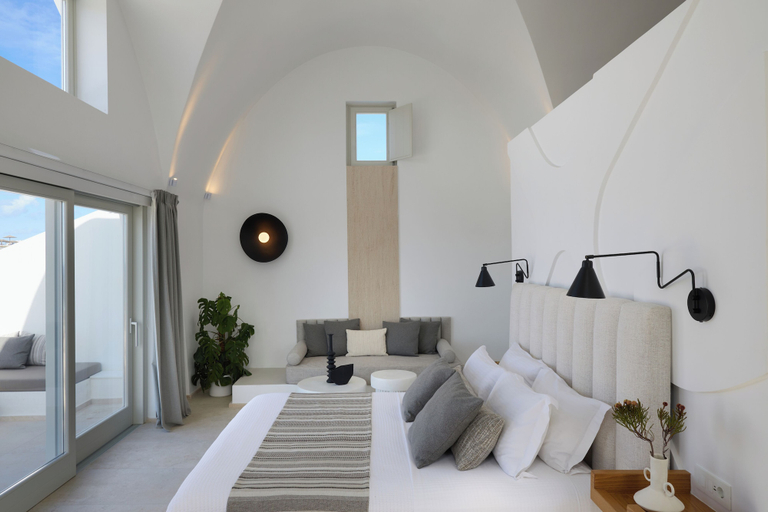 Bedroom 5, Omna Caldera Suites, South Aegean