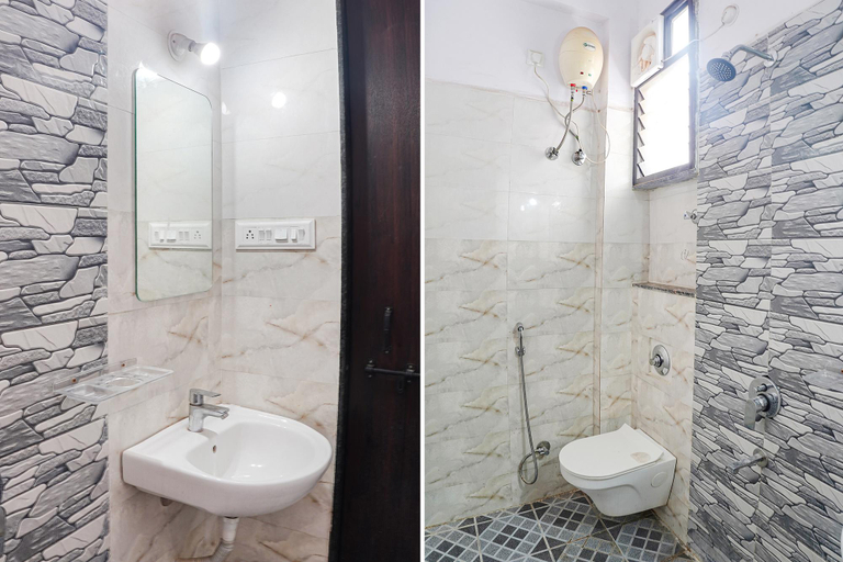 Bathroom 4, FabHotel SSG, Bhopal