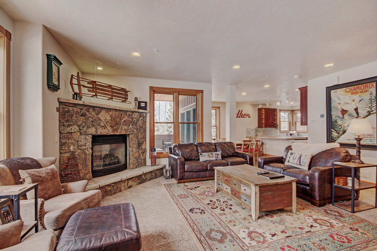 Primary image, River Run Mill Creek Combo by RedAwning, Summit