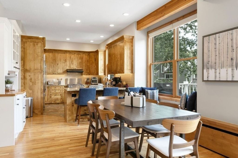 Private kitchen 4, 405 Greenway Circle 4 Bedroom Home by RedAwning, Eagle