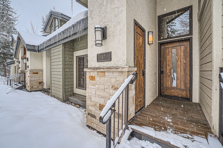 Exterior detail, Ridgepoint Townhomes, Eagle