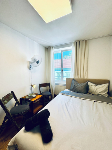 Room 3, Comfortable Room Near Kaufpark Alterlaa, Wien
