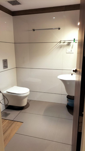 Bathroom 4, HOTEL PEARL MAHE, Kozhikode