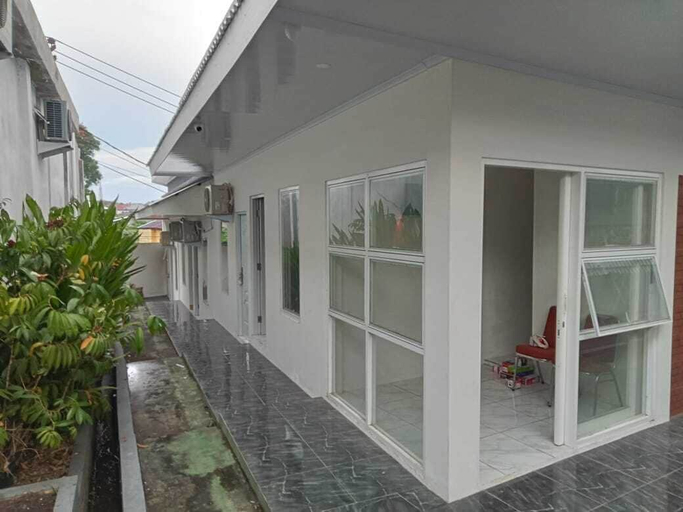 Exterior 3, Hotel O 95063 Afifah Syariah Guest House Manado, Manado
