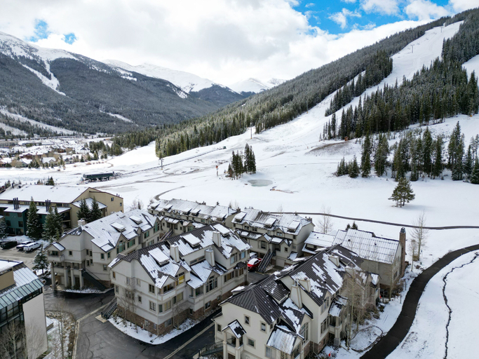 Exterior 4, Pet Friendly, Slope-side, Spacious Town Home - ER21 by Redawning, Summit