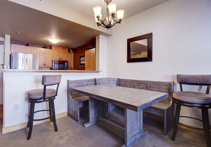 Dining, Pp321 Passage Point 1 Bedroom Condo by RedAwning, Summit