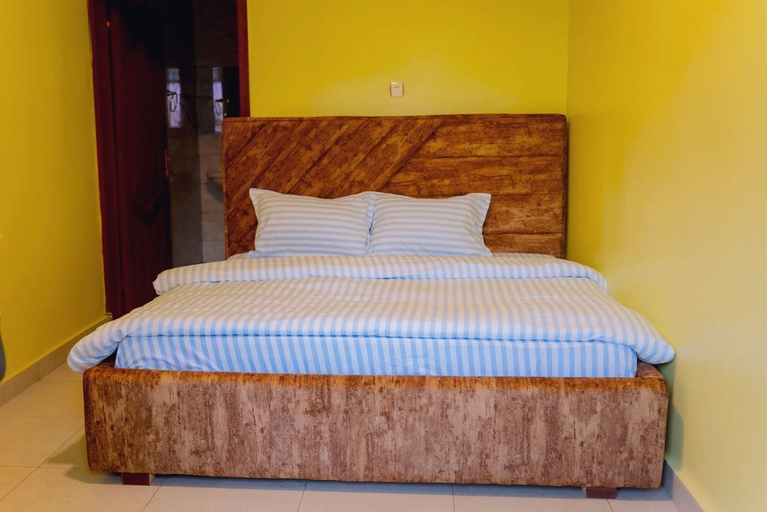Room 2, Igiraneza Apartment, Rubavu