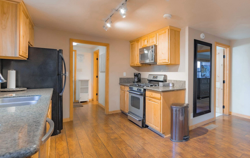 Private kitchen 2, The Heavenly Foothills For 4, El Dorado