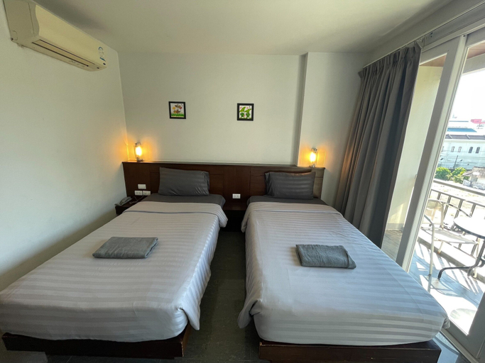 Room 3, Doze Bangla, Phuket Island
