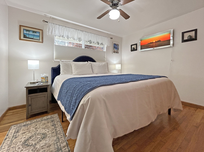 Room 5, Roaring Fork Retreat 3 Bedroom Home, Garfield