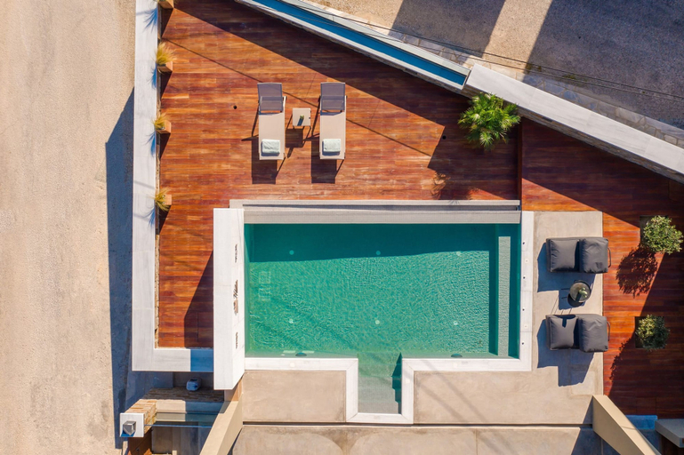 Room 5, Coocono Tinos Private Villas, South Aegean