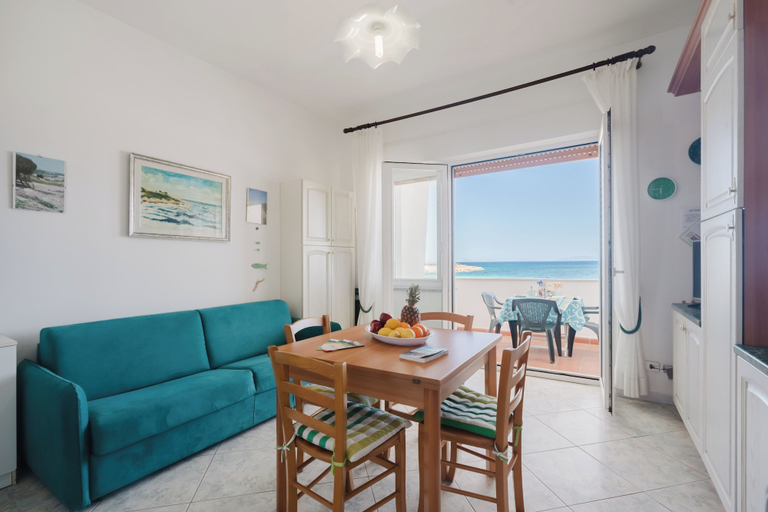 Beach/ocean view 4, Appartamento Il Delfino, Sassari