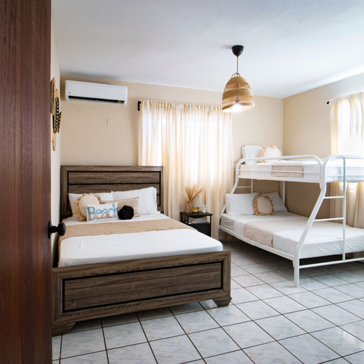 Room 4, Rubi Ocean House