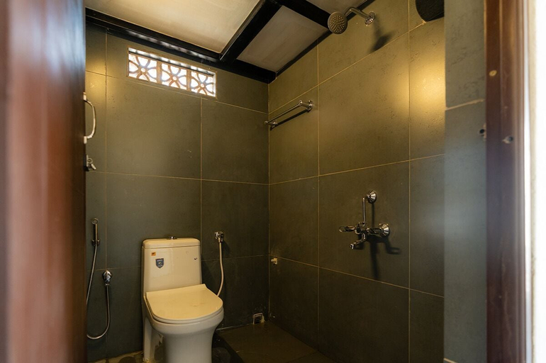 Bathroom 5, Decostel, Coimbatore