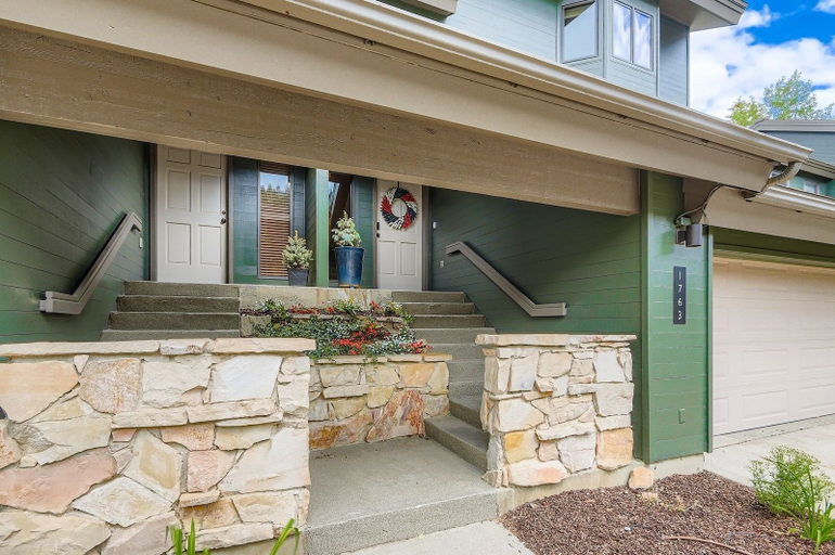 Exterior detail 5, 1763 Lakeside Getaway At Deer Valley! 3 Bedroom Home, Summit