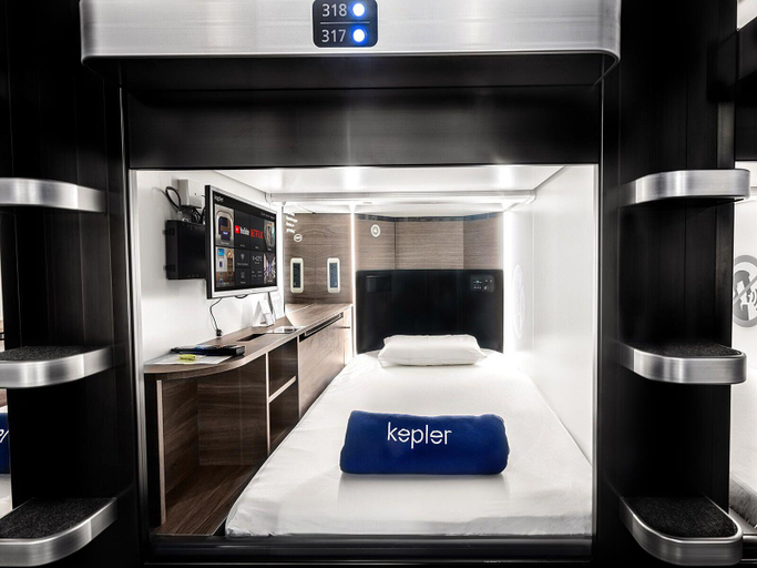 Bedroom 4, Kepler Club Riga Airport Hotel - Landside, Riga