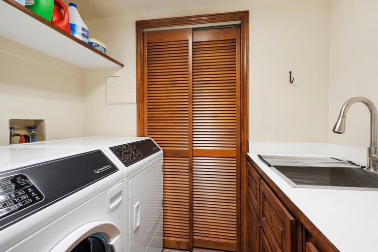 Interior 3, Wildwood Ridge 5 Bedroom Home, San Miguel