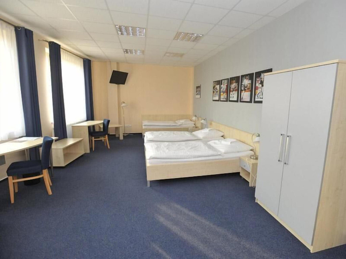 Bedroom 3, Buly Arena Hotel, Opava
