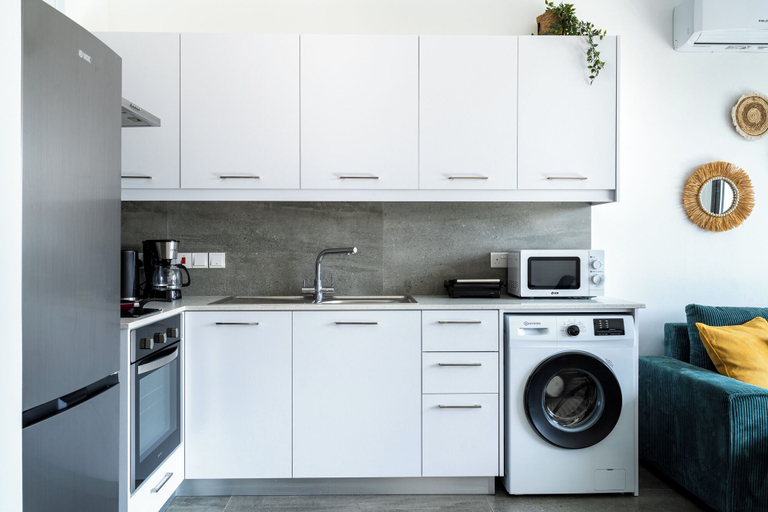 Private kitchen 2, Azoria - Stylish 1-BR Apartment in Kiti, Larnaca