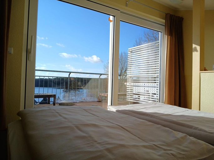 Bedroom 3, elegant eingerichtete Ferienwohnung, Mecklenburgische Seenplatte