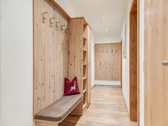 Others 4, Apartment in Wald near Zillertal Ski Arena, Zell am See