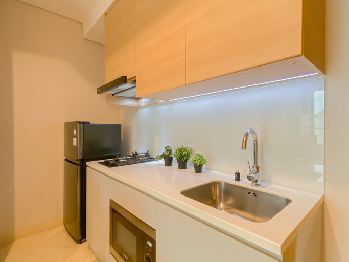 Others 3, Scenic and Homey 2BR at Capitol Suites Apartment By Travelio, Jakarta Pusat