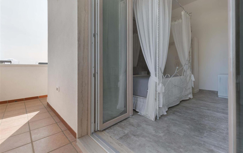 Room 3, 2105 B B Le Radici Del Salento - Quadrupla, Brindisi