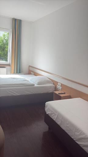 Room 3, Hotel Garconete, Salzburg
