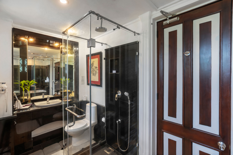 Bathroom 4, Cinnamon Lodge, Palugaswewa