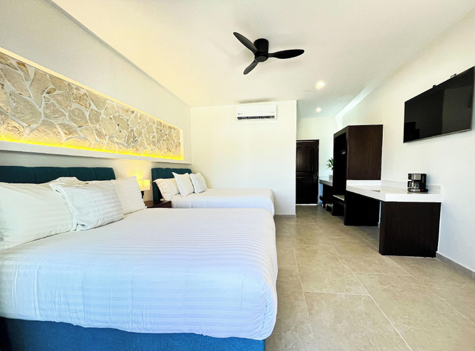 Bedroom 3, Hotel Loreto Palmar, Comondú